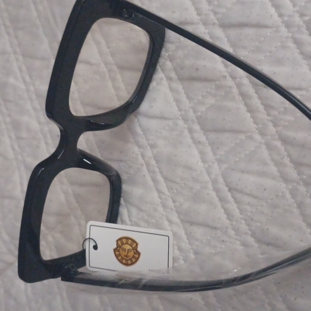 Glasses With Bling!! - Picture 3 of 5